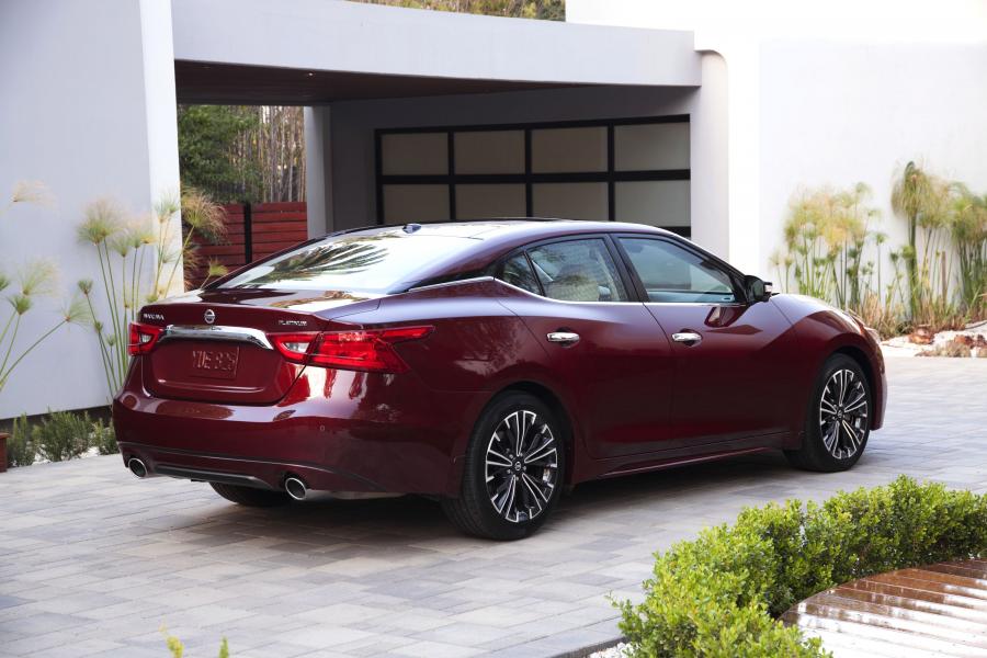  Nissan Maxima Platinum 2015 года  (NA) (фото 7 из 40)